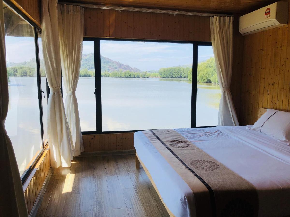 Gayang Friendly Water House Homestay Kota Kinabalu Esterno foto